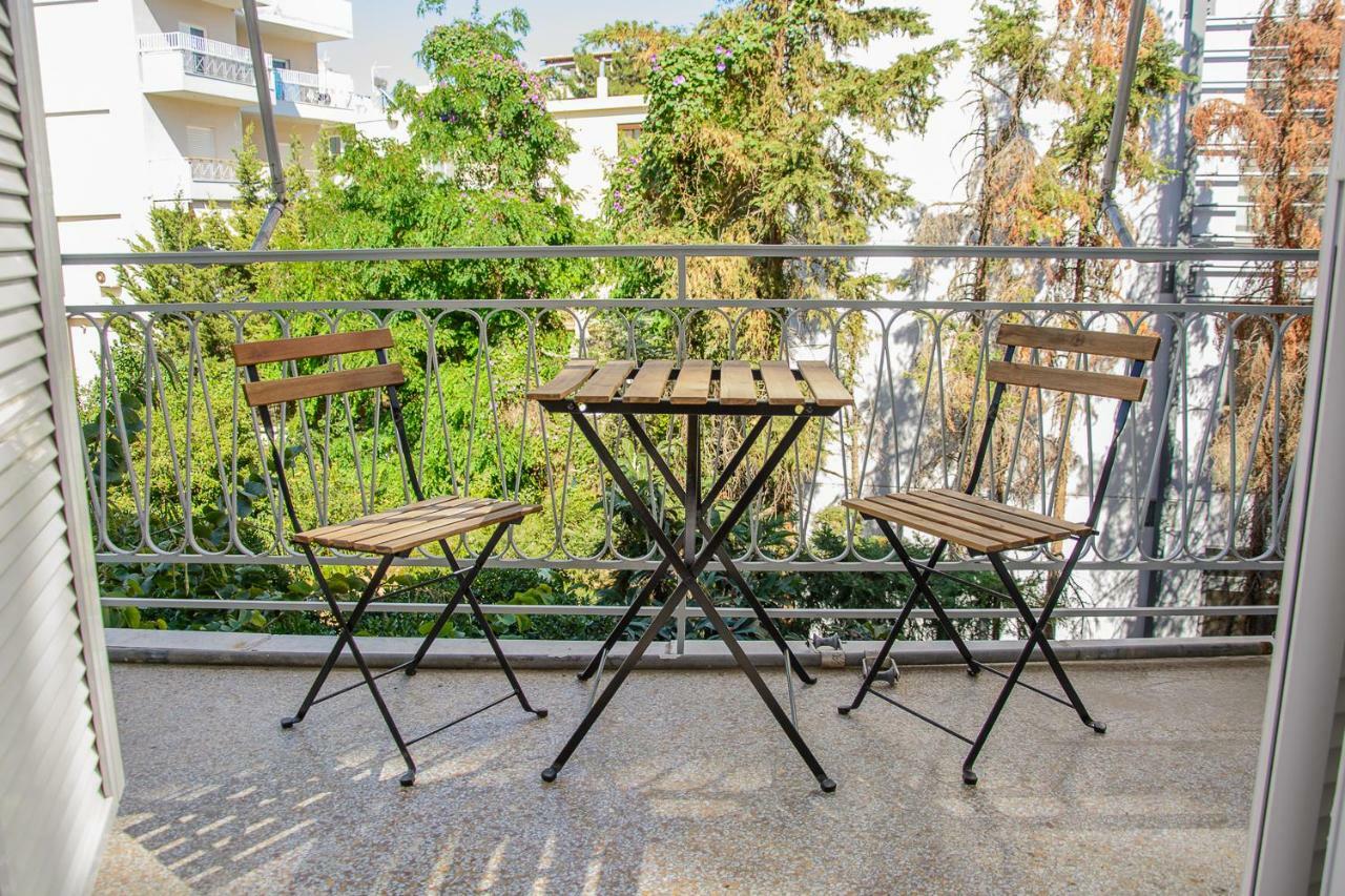 Fully Renovated And Relaxing Apartment 아테네 외부 사진
